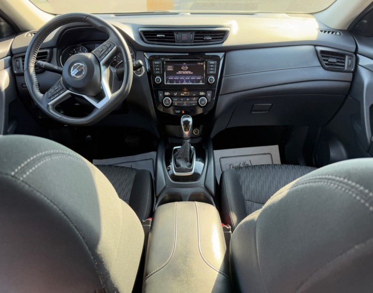 2020 Nissan Rogue