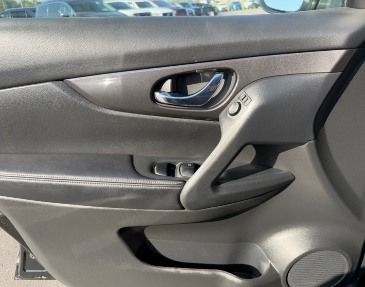 2020 Nissan Rogue