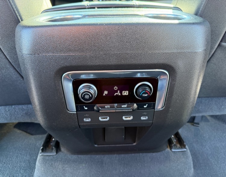 2021 Chevrolet Suburban