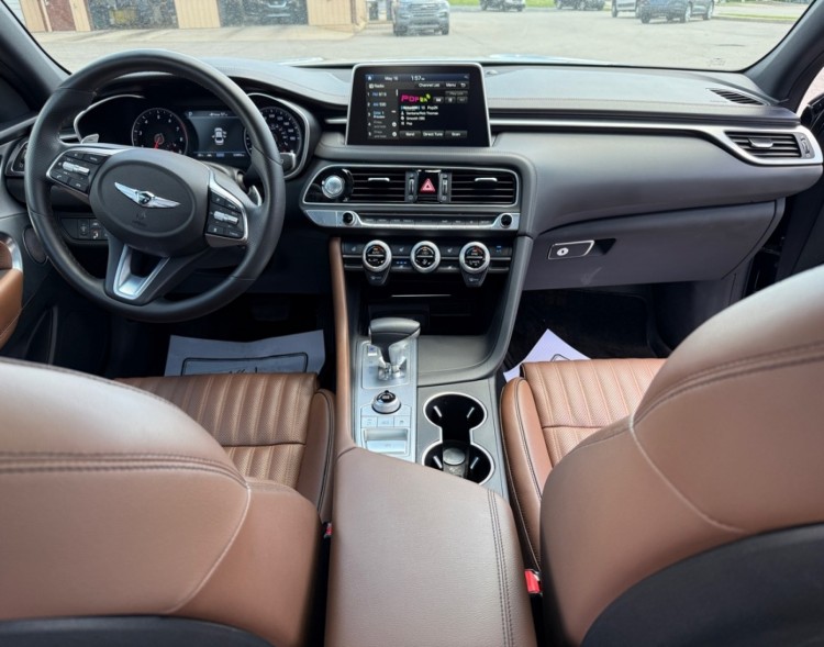 2021 Genesis G70 38425