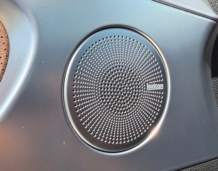 2021 Genesis G70 38425