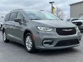 2022 Chrysler Pacifica Touring L, 36591, Photo 2