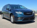 2022 Chrysler Pacifica Touring L, 36725, Photo 2