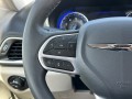 2022 Chrysler Pacifica Touring L, 36728, Photo 25