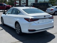 2022 Lexus ES 250