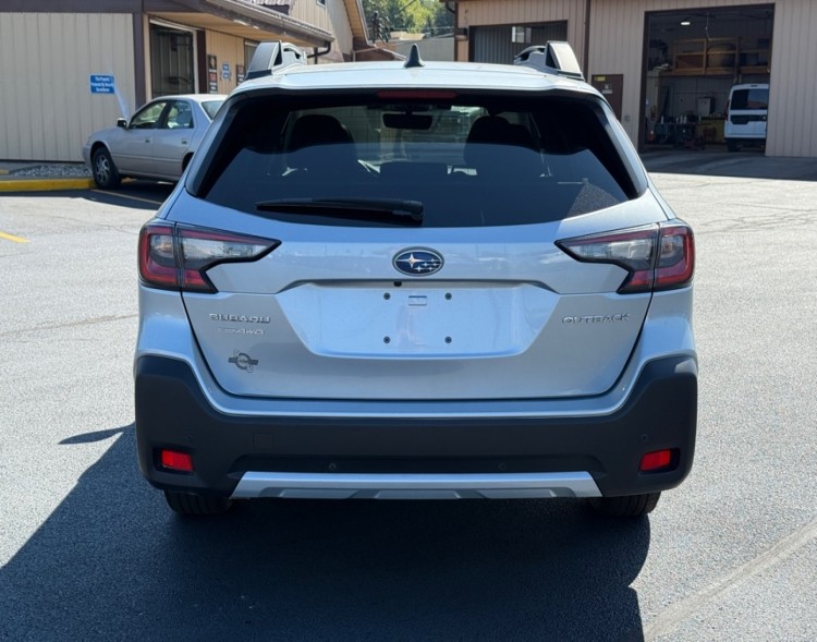 2023 Subaru Outback