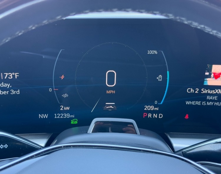 2024 Cadillac LYRIQ 39000