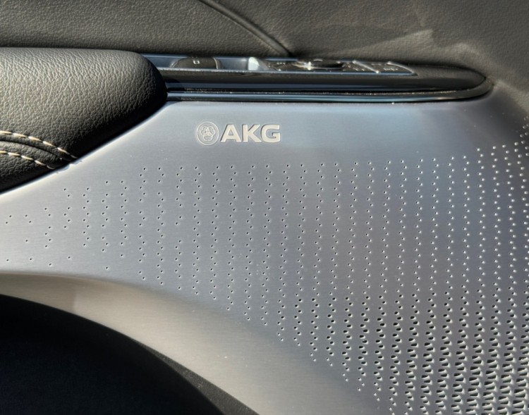 2024 Cadillac LYRIQ 39000