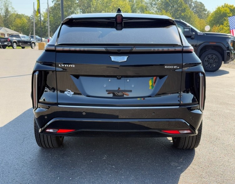 2024 Cadillac LYRIQ 39000