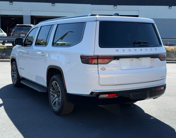 2024 Jeep Wagoneer L
