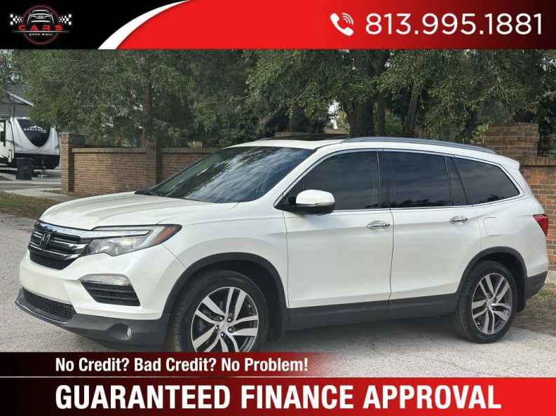 2017 Honda Pilot 2WD Touring's photo