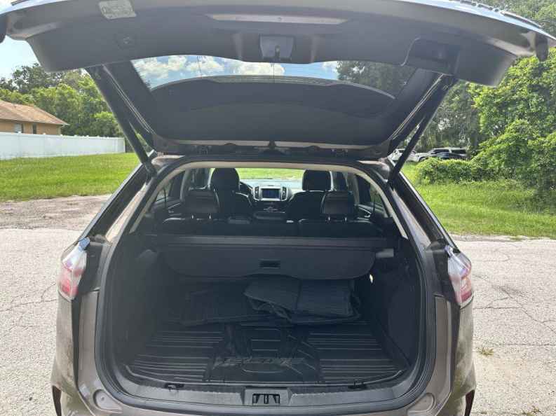 2019 Ford Edge Titanium - Photo 15