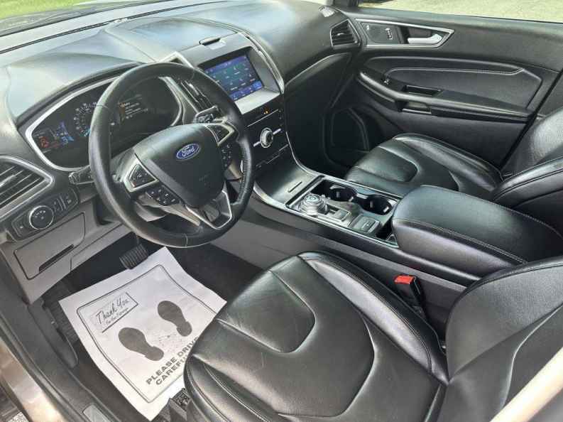 2019 Ford Edge Titanium - Photo 7