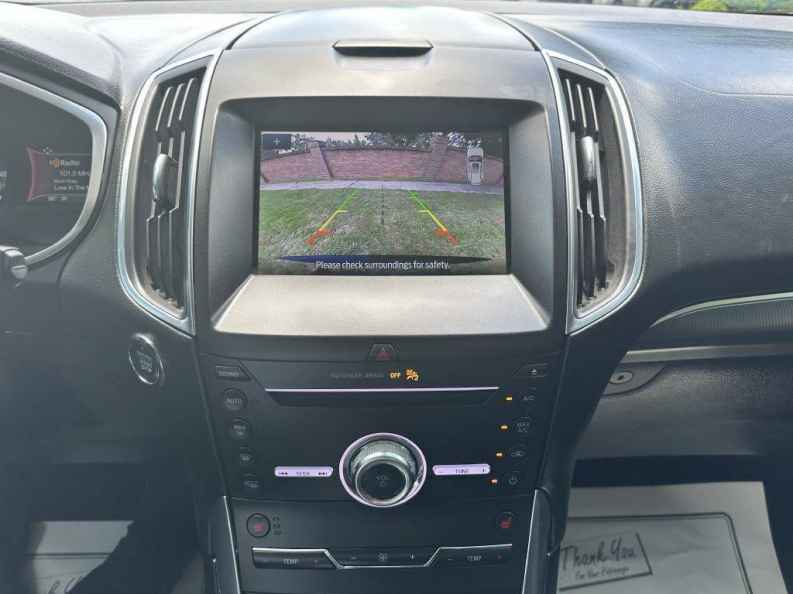 2019 Ford Edge Titanium - Photo 9