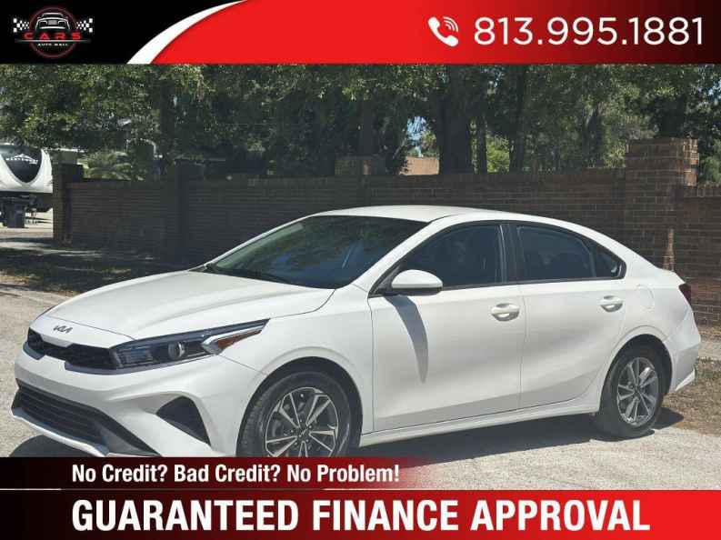2023 Kia Forte LXS AT's photo
