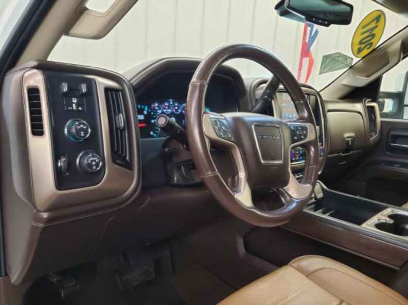 2017 GMC Sierra 2500 Denali HD Denali - Photo 18