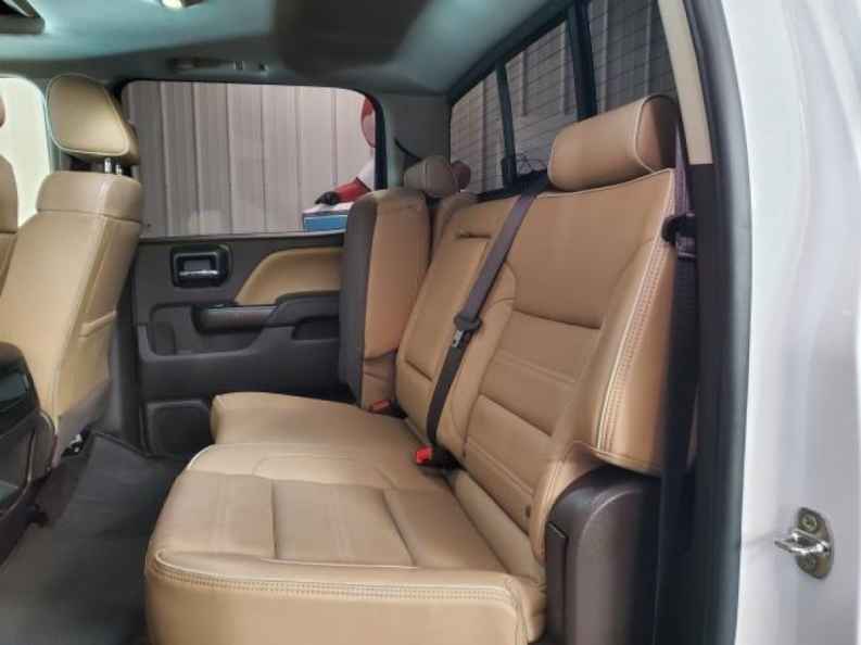 2017 GMC Sierra 2500 Denali HD Denali - Photo 9