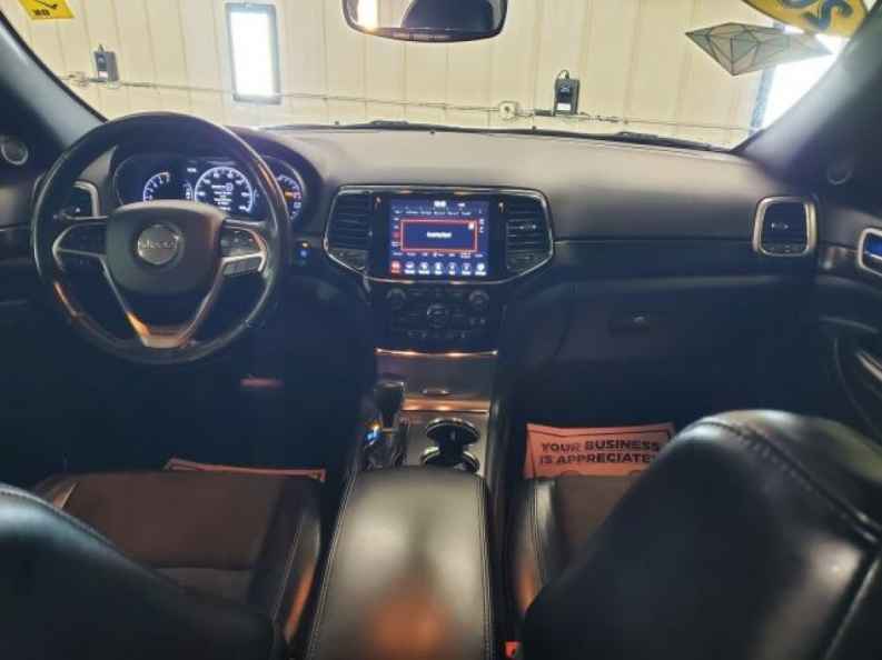 2020 Jeep Grand Cherokee Altitude - Photo 10