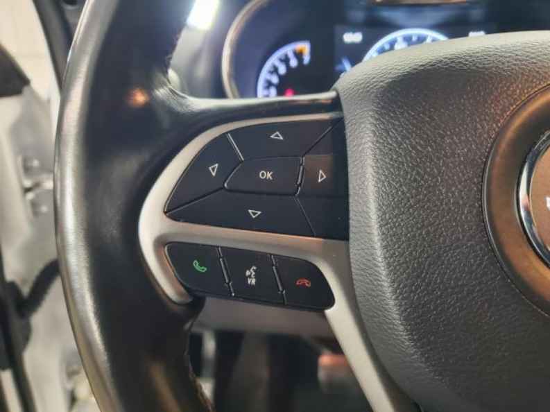 2020 Jeep Grand Cherokee Altitude - Photo 20