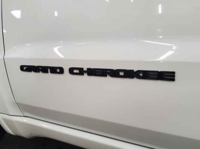 2020 Jeep Grand Cherokee Altitude - Photo 6