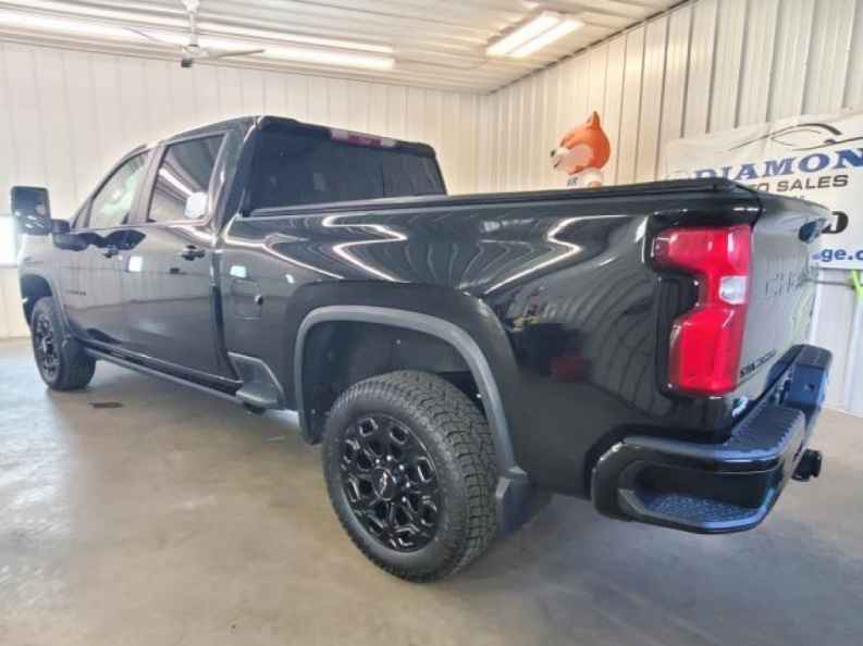 2021 Chevrolet Silverado 2500HD LTZ - Photo 4