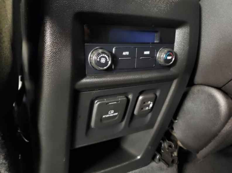 2021 Chevrolet Traverse 2FL - Photo 11