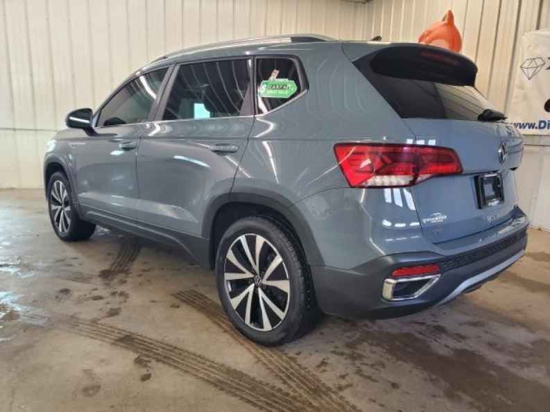 2022 Volkswagen Taos SE - Photo 4