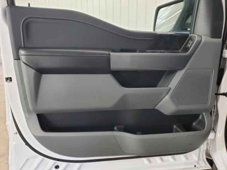 2023 Ford F-150 XLT - Photo 11