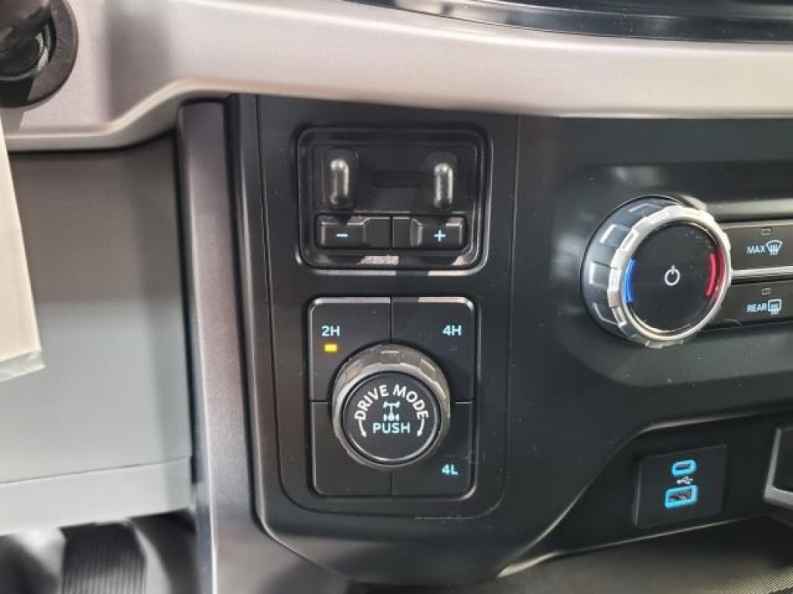 2023 Ford F-150 XLT - Photo 24