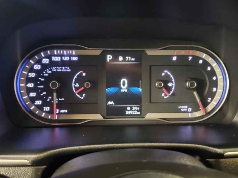 2023 Hyundai Santa Cruz SE - Photo 16