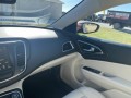 2017 Chrysler 200 Limited Platinum, 102685, Photo 19