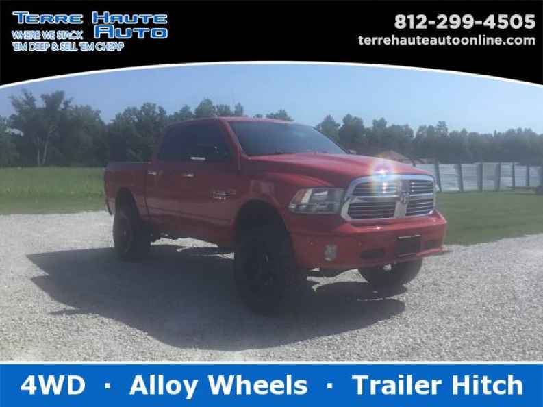 2017 RAM 1500 Big Horn 4x4 Crew Cab 5'7's photo